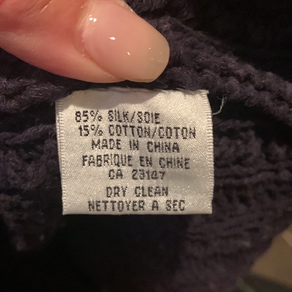 TALBOTS Hand Knitted Navy color sweater - Picture 3 of 3